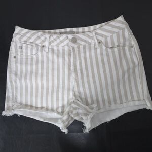 Dear John Striped Beige/ White Cotton Blend Short Size 29